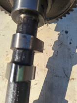 Mitsubishi  Распредвал KE75