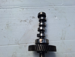 Kubota  Распредвал ТНВД V1305