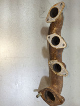 Kubota  Коллектор выпускной  D782