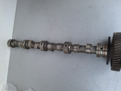 Kubota  Распредвал V1305