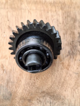 Mitsubishi  Шестерня привода насоса KE75