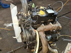 Yanmar  3TNA72 (18л.с)