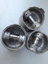 Mitsubishi  Поршня БУ L3C