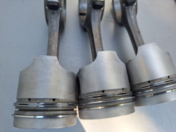 Iseki  Поршня БУ E3AF1